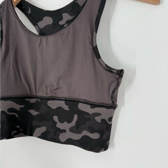 Move Theory Ribbed Racerback Sports Bra / Crop Top in Black Gray Camoflauge | XS - Picture 3 of 4